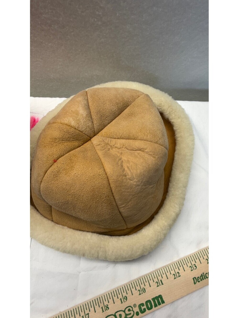 Vintage Genuine Suede & Shearling Bucket Hat Tan Cream Winter Warmth E-4 - Picture 8 of 9